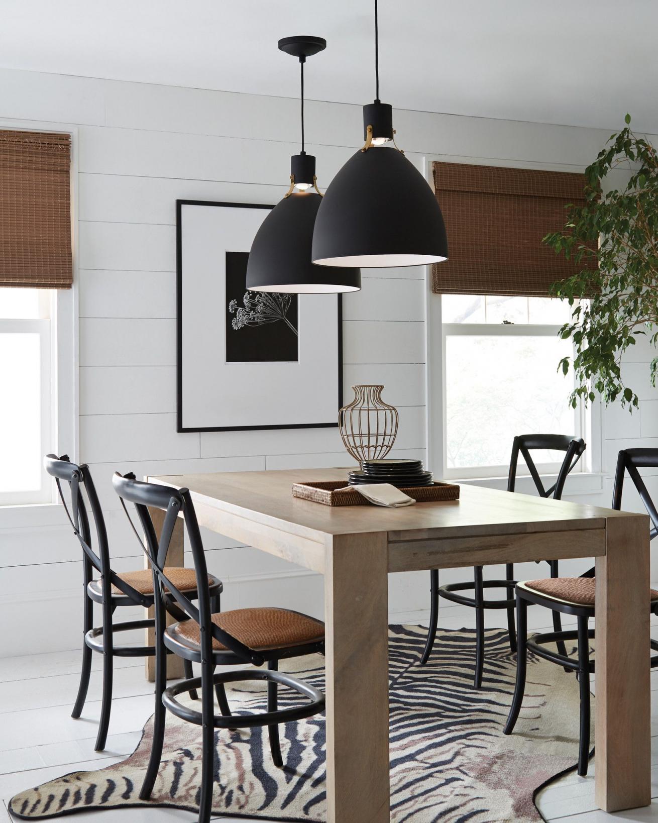 Welcher Teppich Unter Esstisch Schön Brynne Pendant In Black with Brass or Chrome Fitter by Feiss Of Einzigartig Welcher Teppich Unter Esstisch